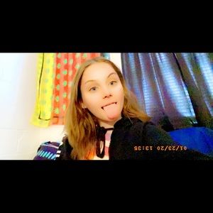 Meet your Posher, Haley